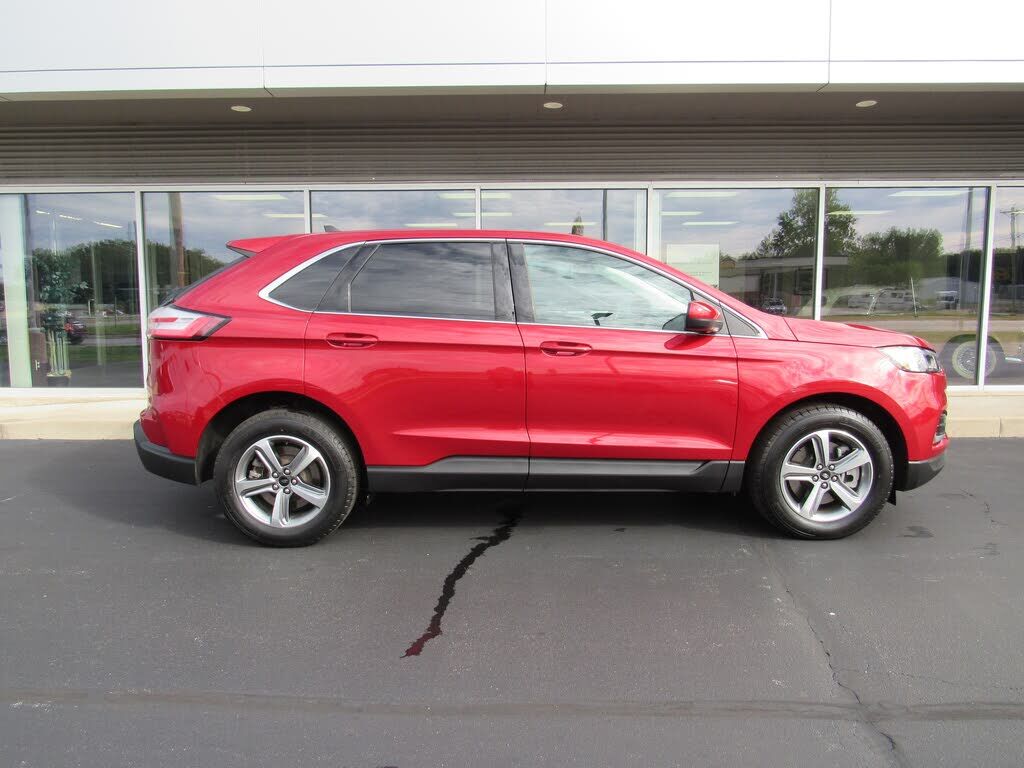 2024 FORD Edge