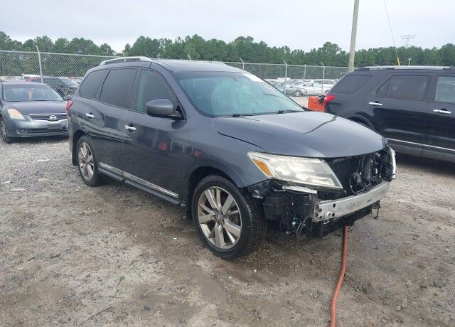 2014 NISSAN Pathfinder