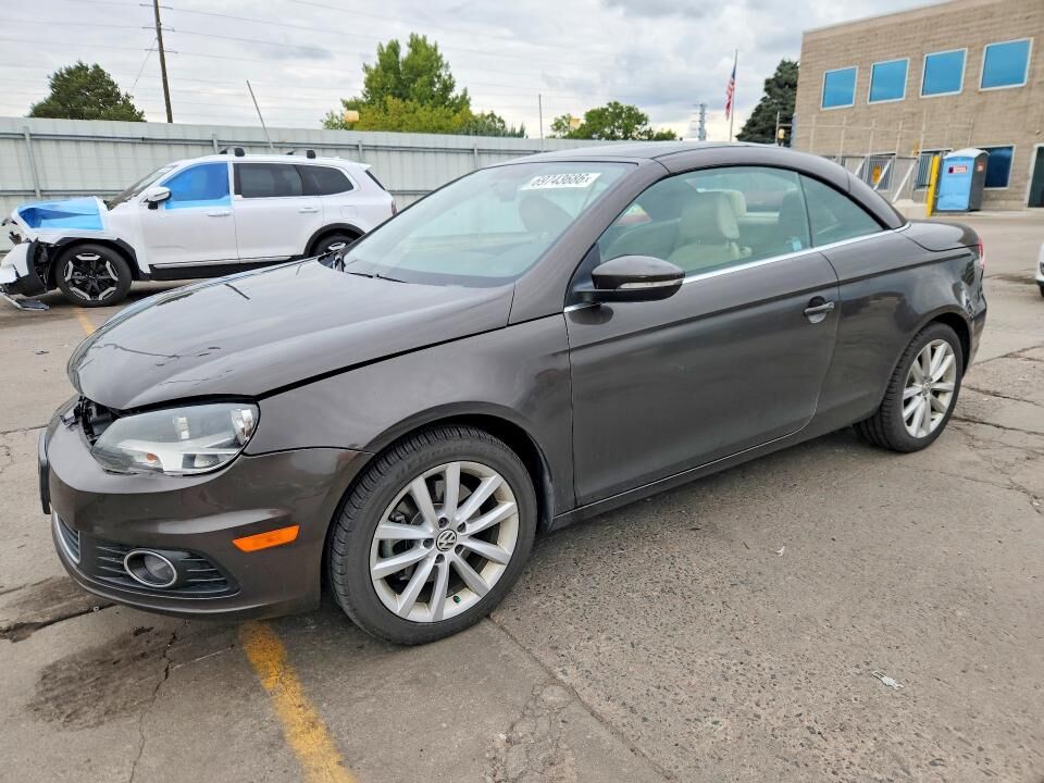 2013 VOLKSWAGEN Eos