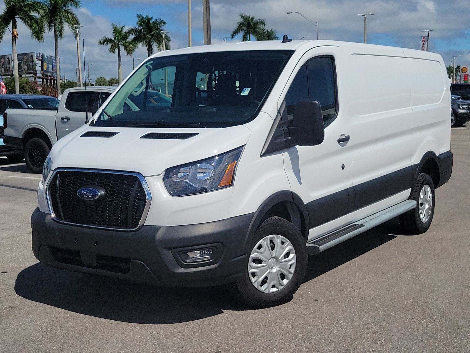 2025 FORD Transit