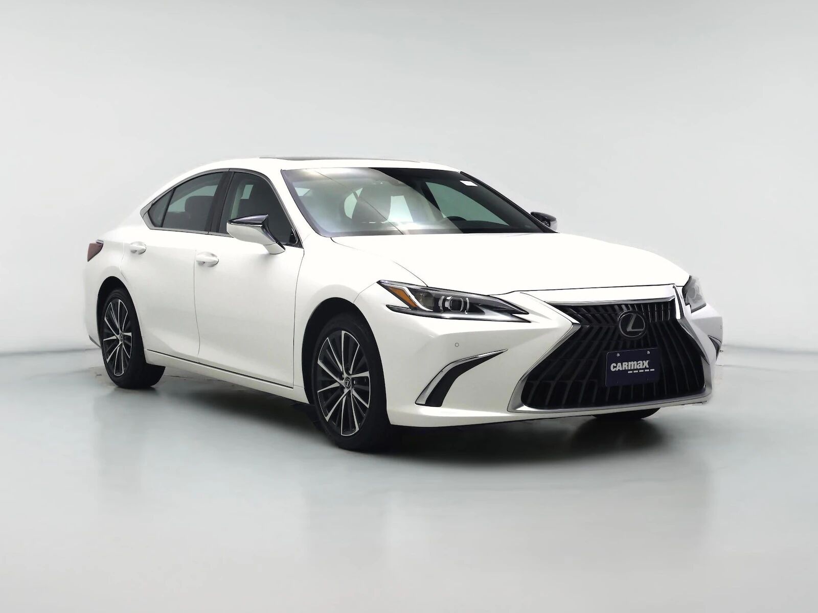 2024 LEXUS ES