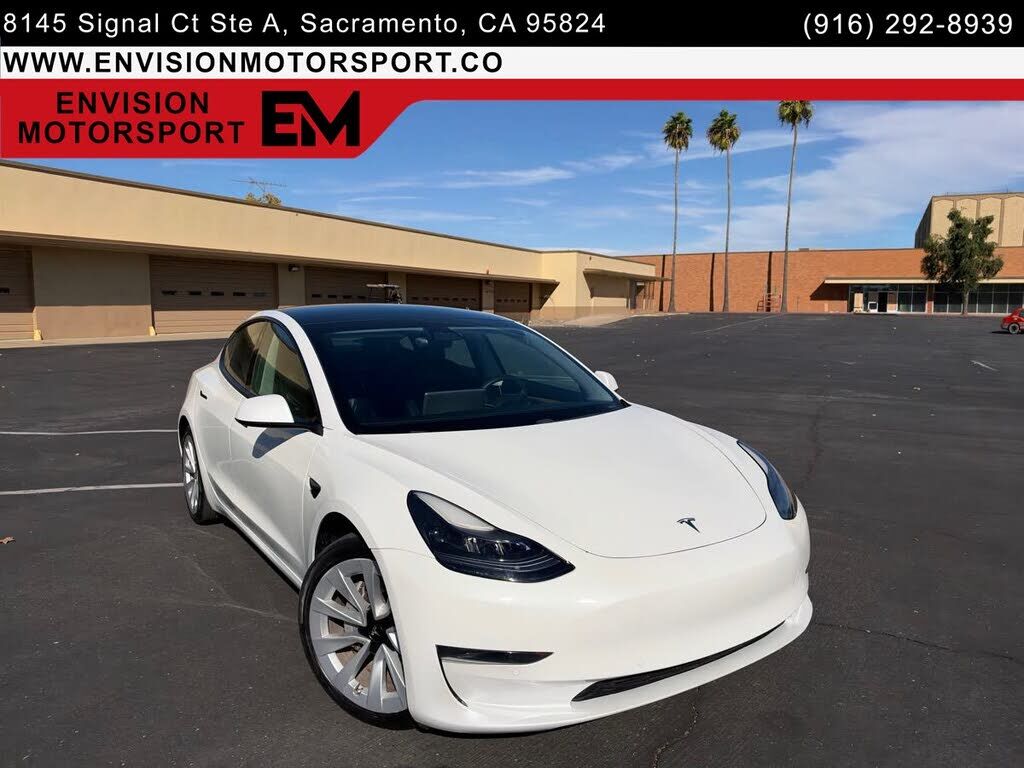 2021 TESLA Model 3
