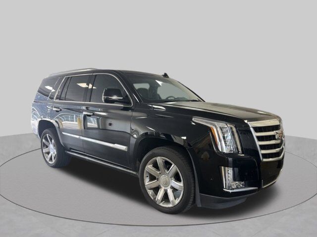 2017 CADILLAC Escalade