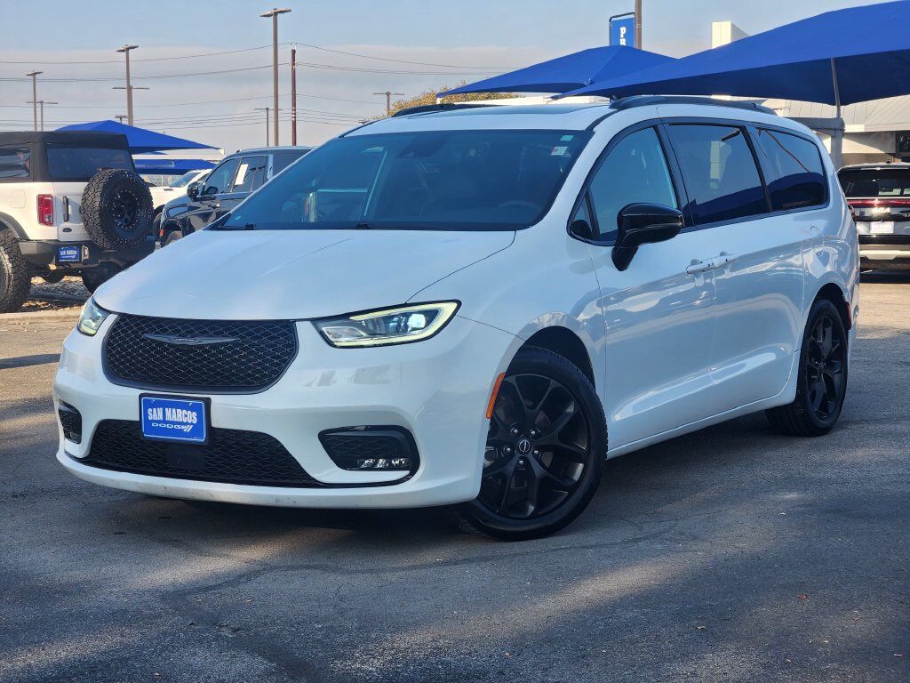 2025 CHRYSLER Pacifica