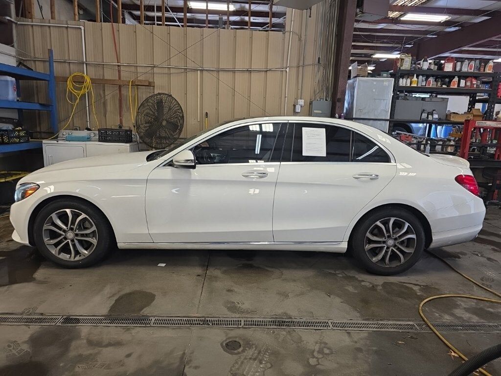 2016 Mercedes-Benz C-Class
