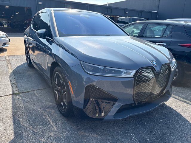 2023 BMW ix