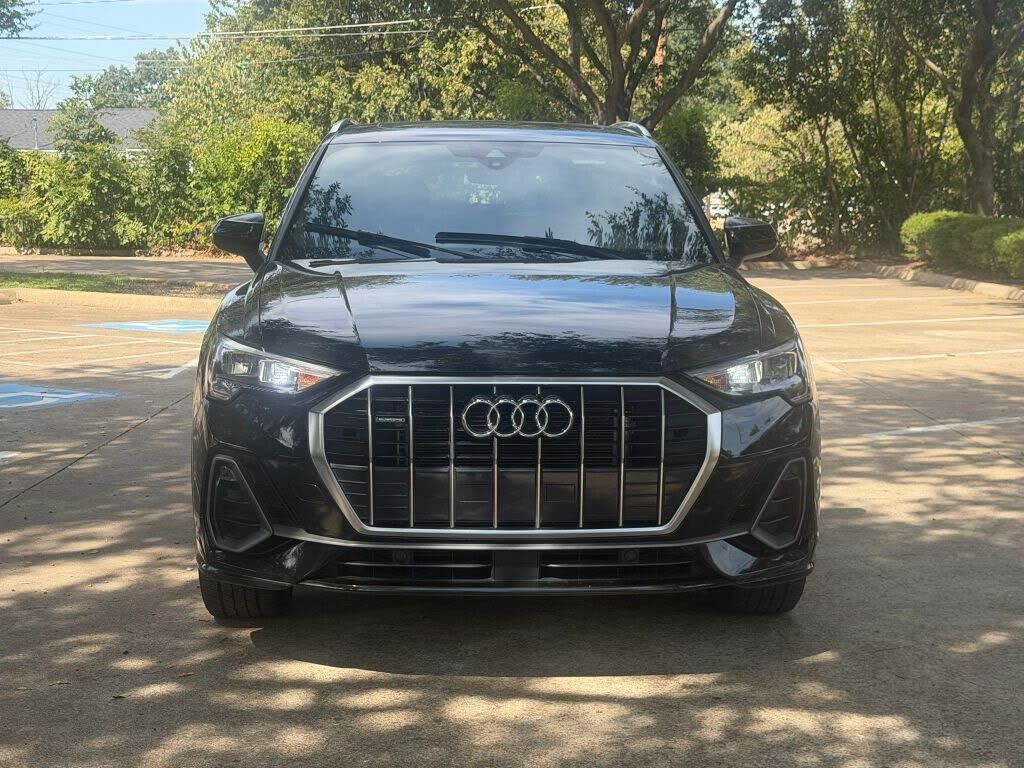 2022 AUDI Q3