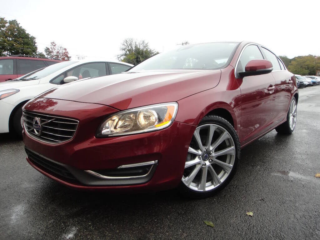 2016 VOLVO S60