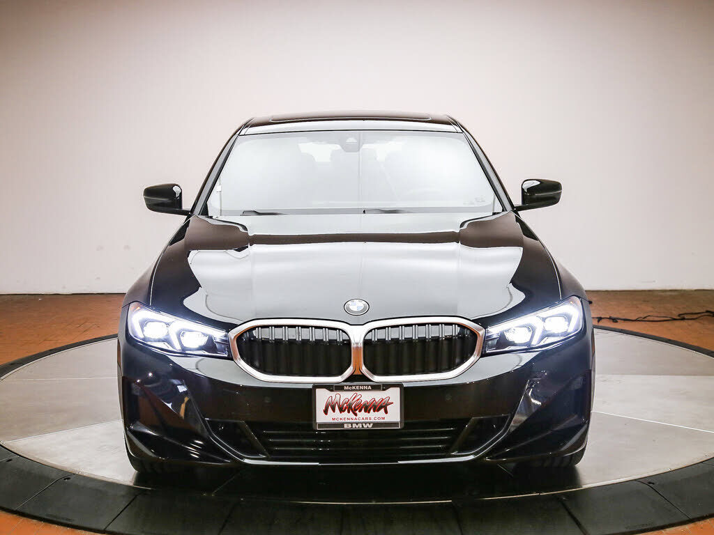 2026 BMW 330i