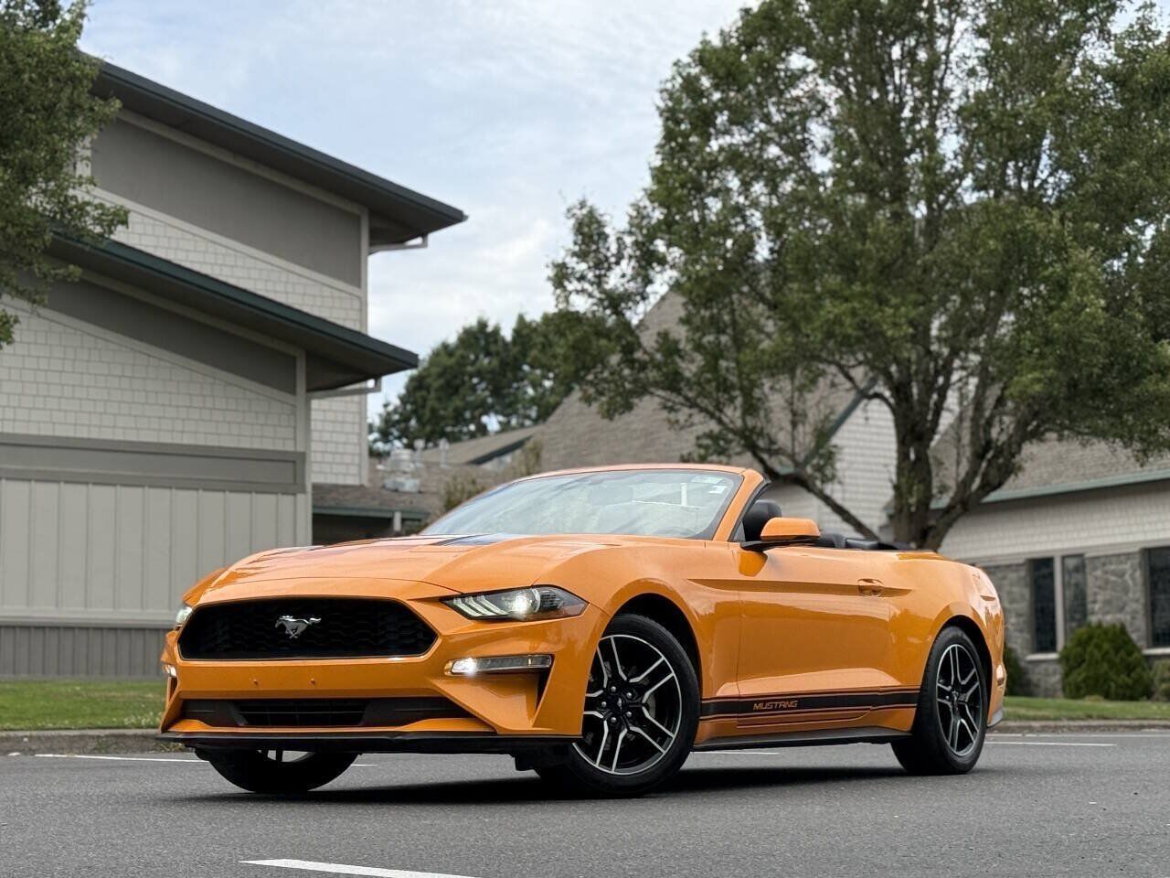 2018 FORD Mustang