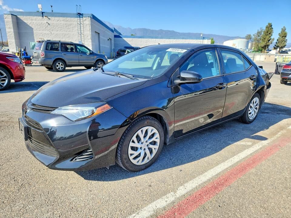 2019 TOYOTA Corolla