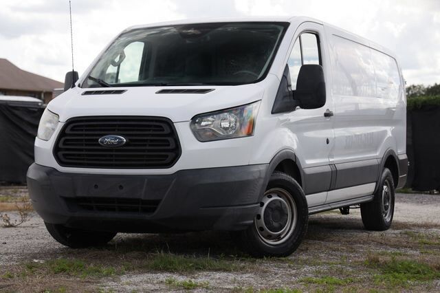 2018 FORD Transit