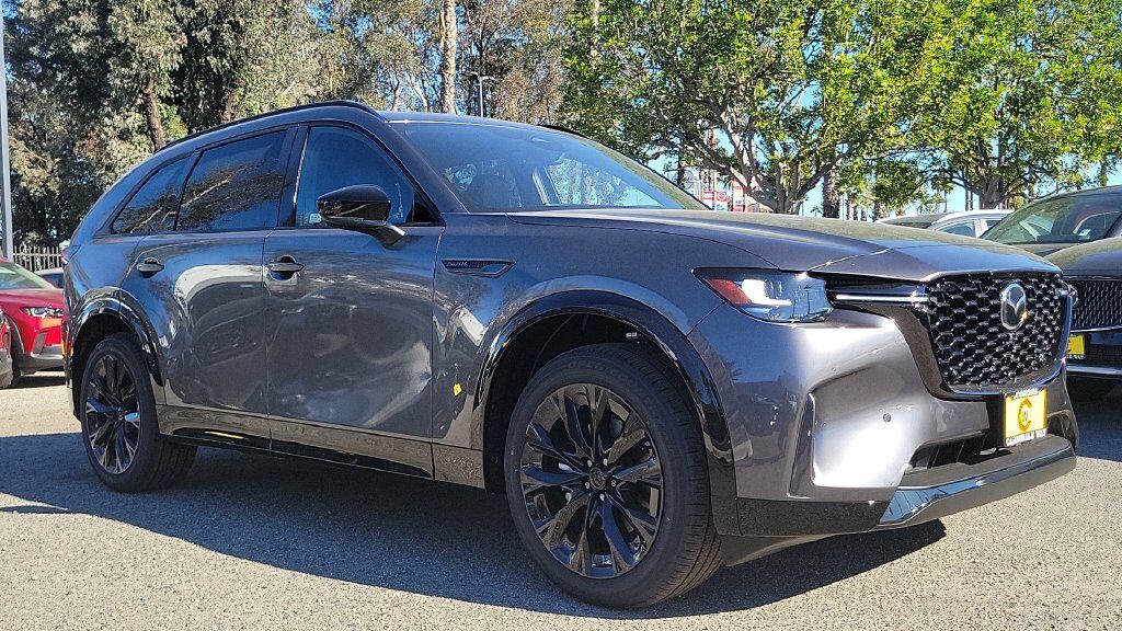 2026 MAZDA CX-90