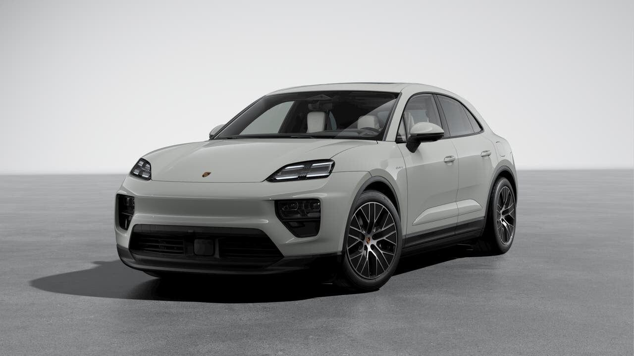 2026 PORSCHE Macan