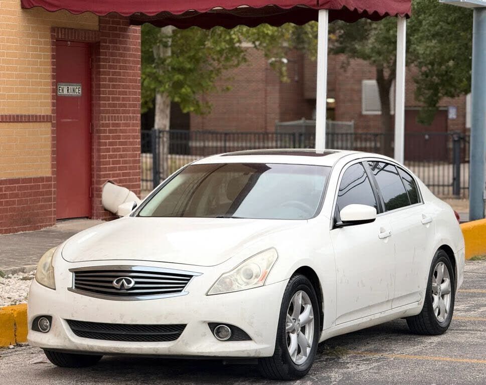 2012 INFINITI G25
