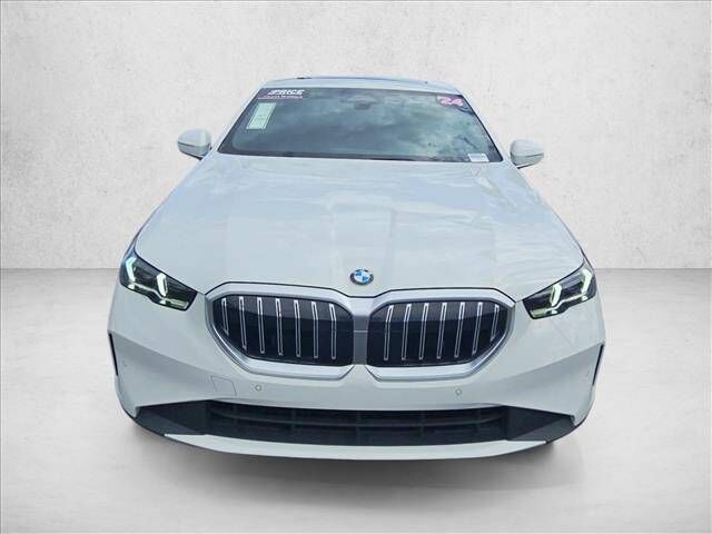 2024 BMW 530i