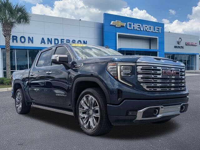 2023 GMC Sierra