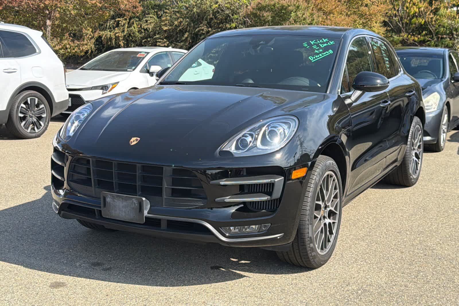 2015 PORSCHE Macan