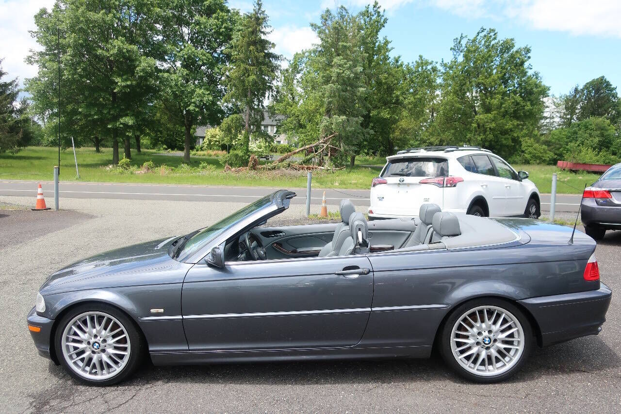 2003 BMW 3 Series