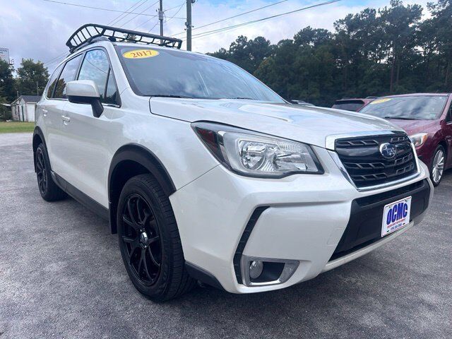 2017 SUBARU Forester