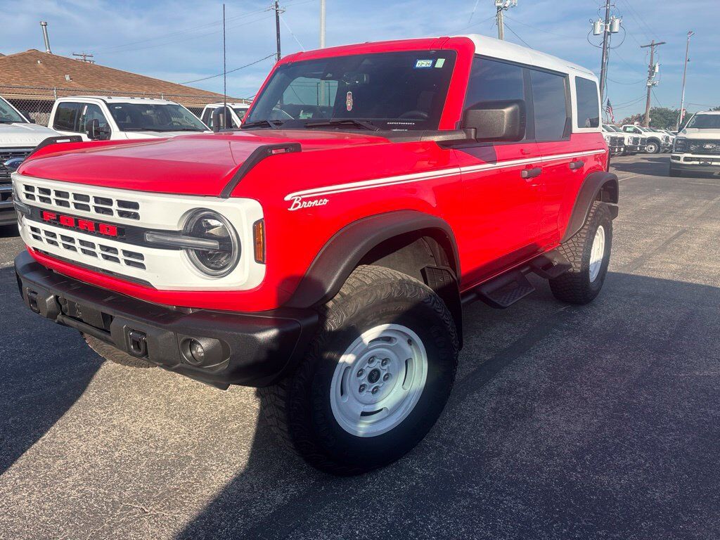 2023 FORD Bronco