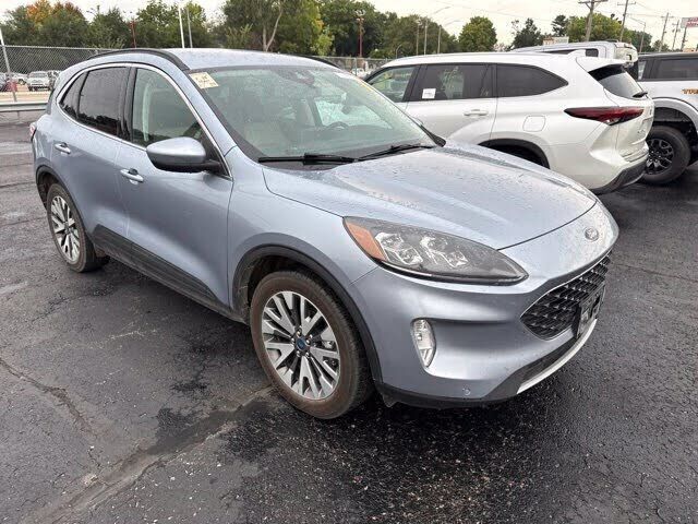 2022 FORD Escape