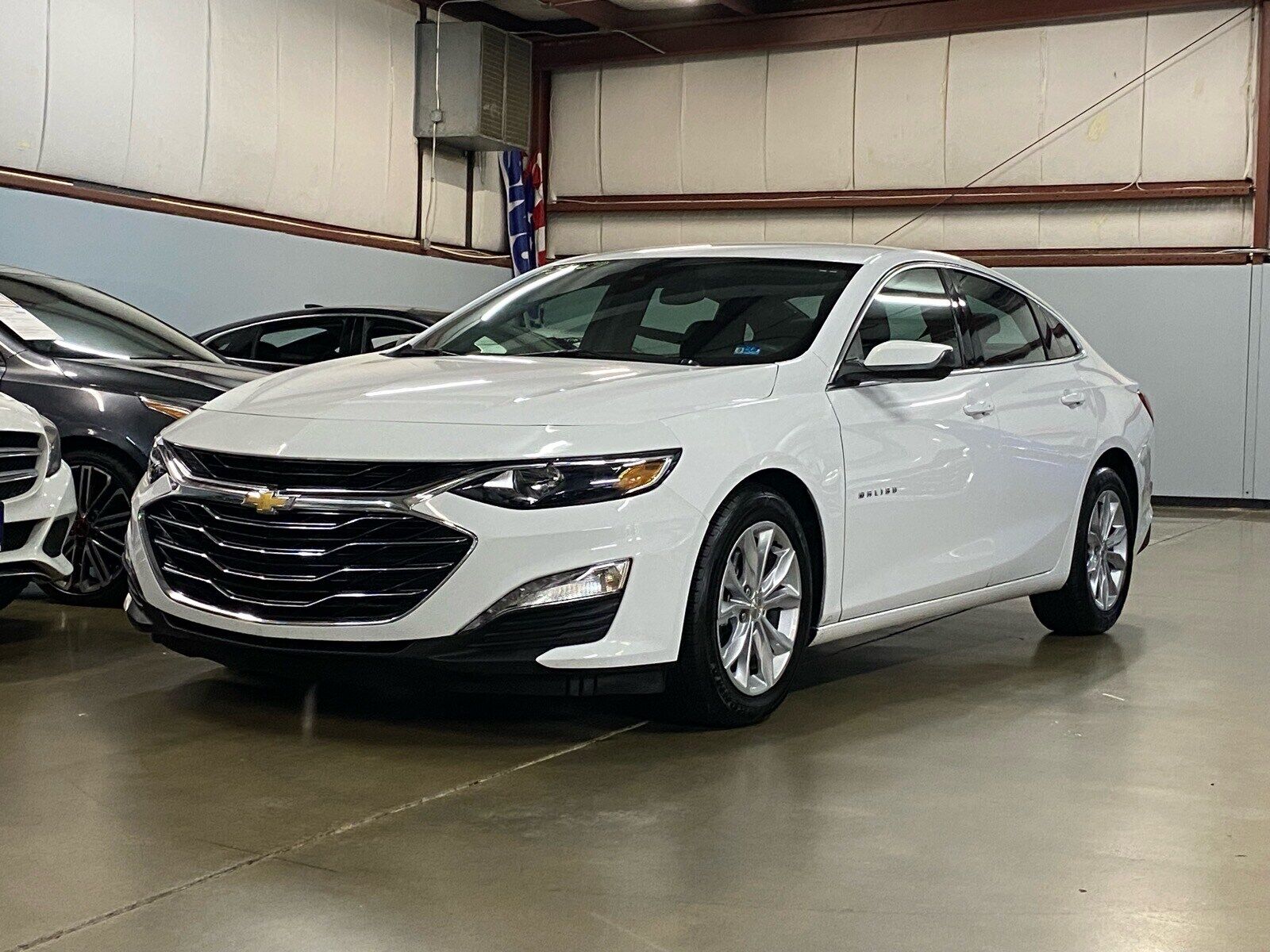 2025 CHEVROLET Malibu
