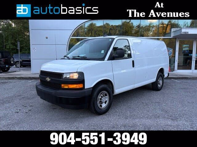 2019 CHEVROLET Express