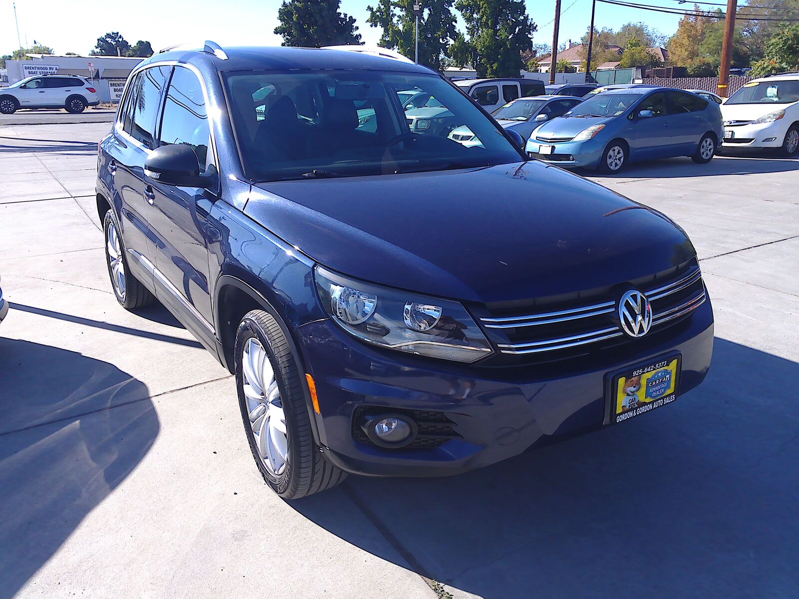 2013 VOLKSWAGEN Tiguan