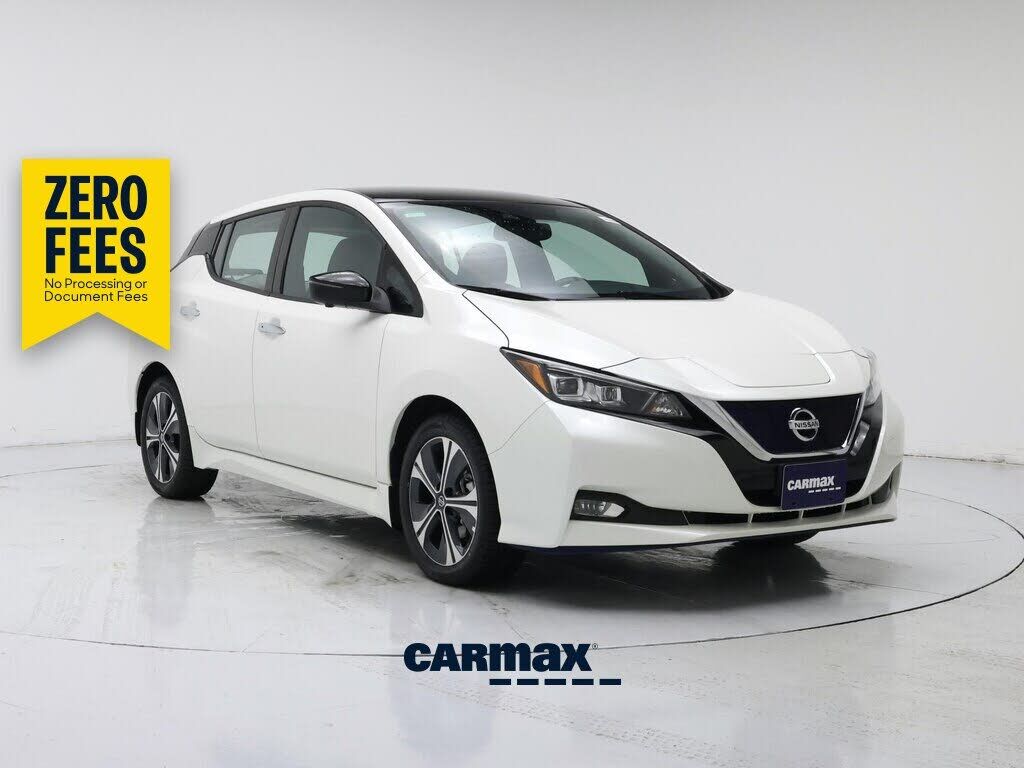2022 NISSAN Leaf