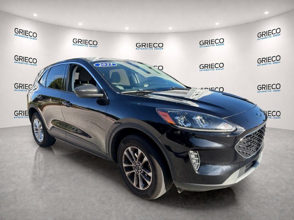 2022 FORD Escape