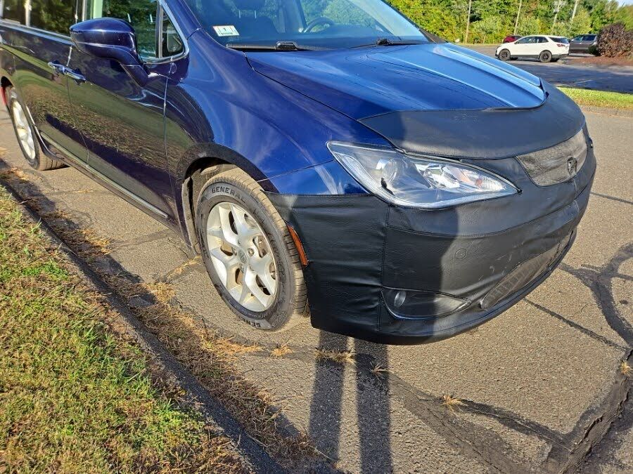 2017 CHRYSLER Pacifica