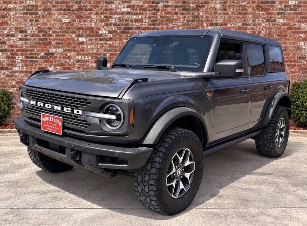 2023 FORD Bronco