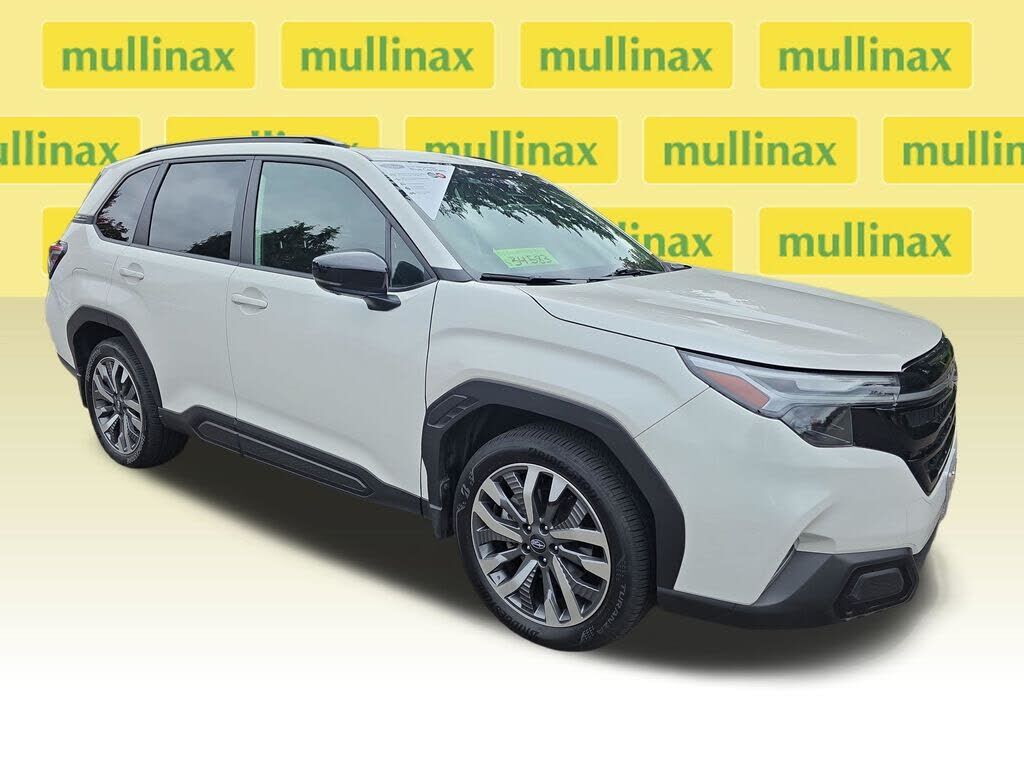 2025 SUBARU Forester