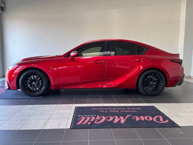 2023 LEXUS IS