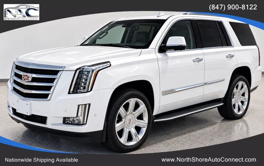 2017 CADILLAC Escalade