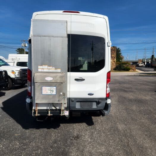 2017 FORD Transit