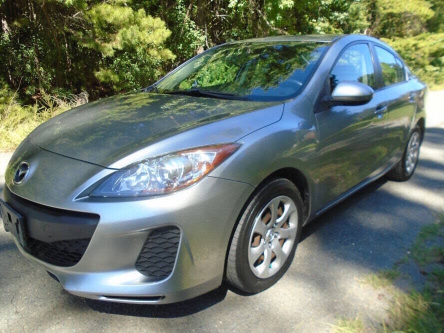 2013 MAZDA Mazda3