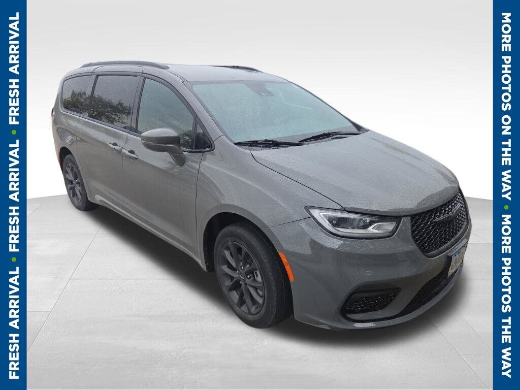 2021 CHRYSLER Pacifica