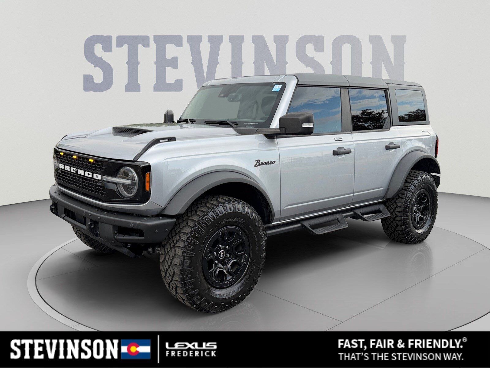 2022 FORD Bronco