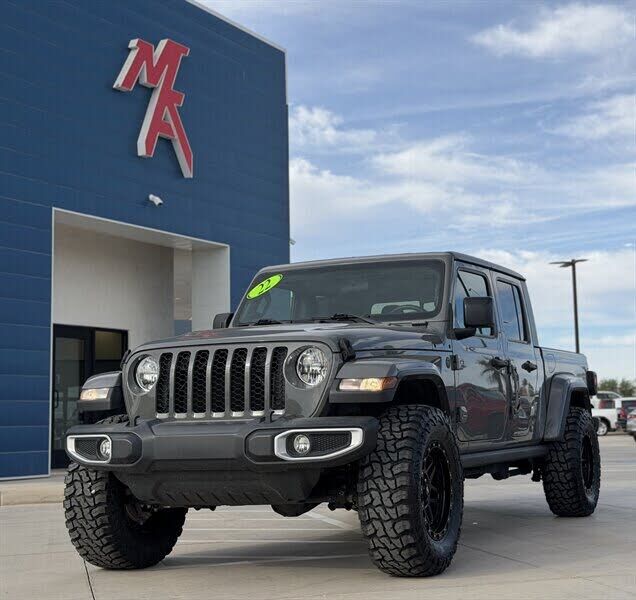 2022 JEEP Gladiator