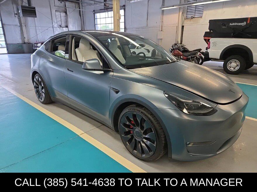 2023 TESLA Model Y