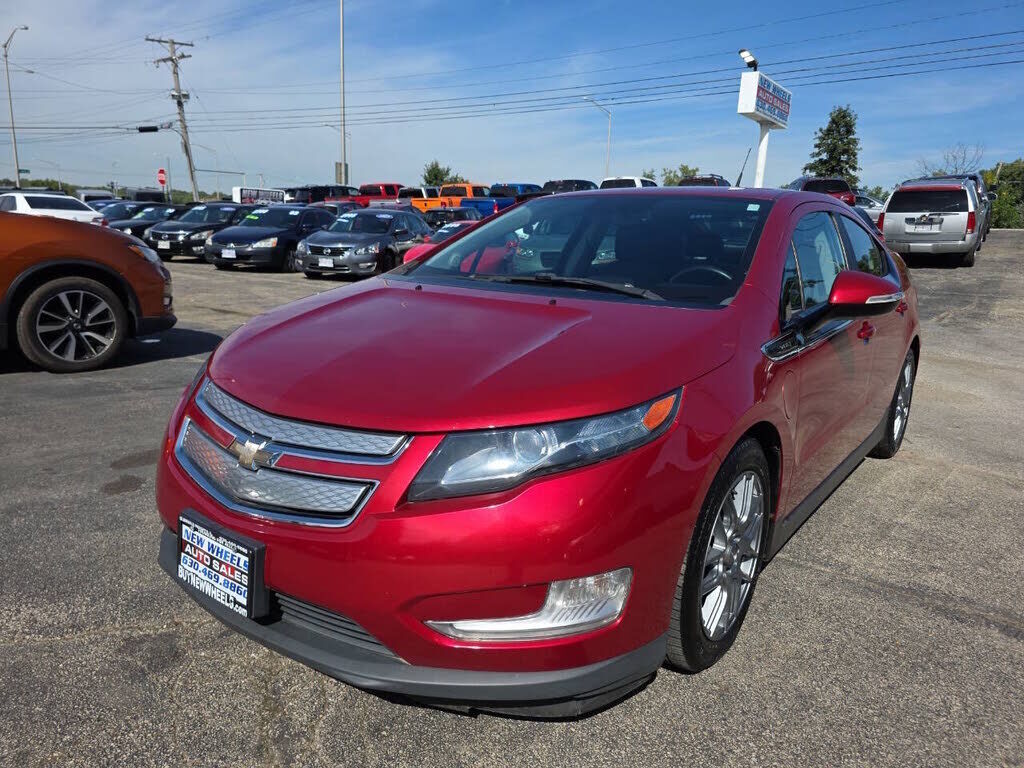 2013 CHEVROLET Volt