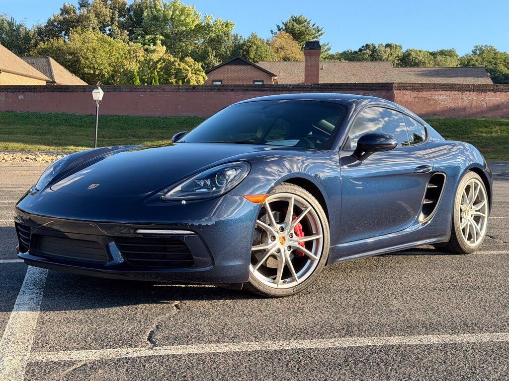 2020 PORSCHE 718