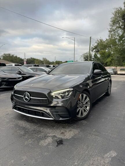 2022 MERCEDES-BENZ E-Class