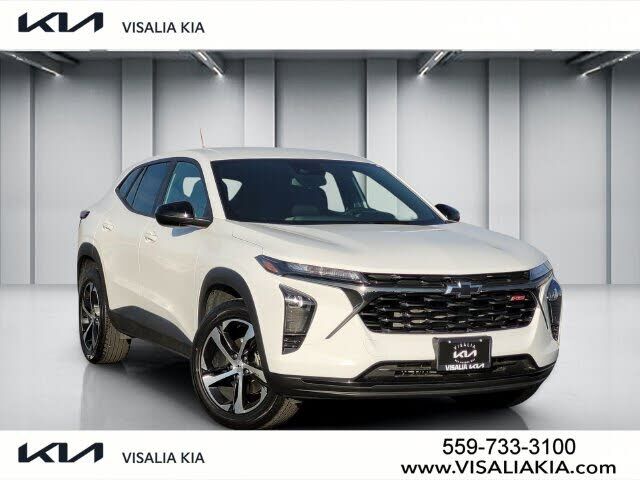 2024 CHEVROLET Trax