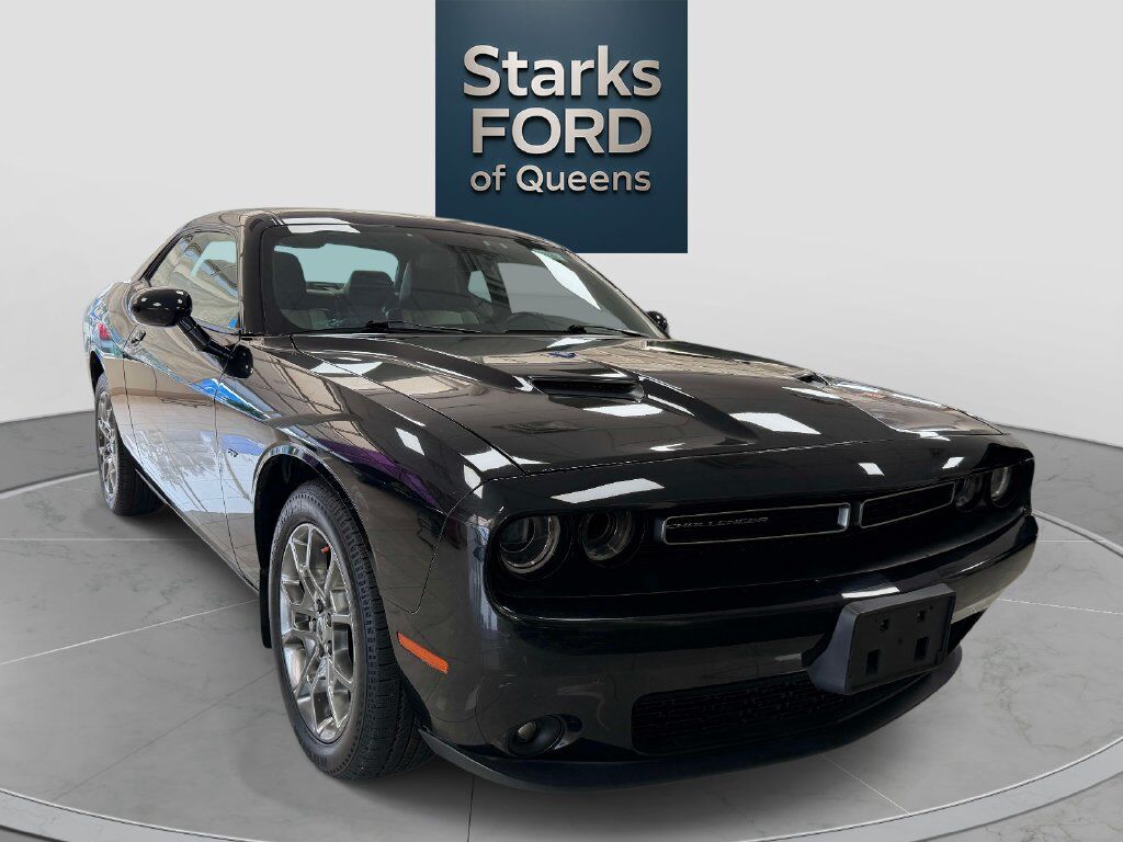 2017 DODGE Challenger
