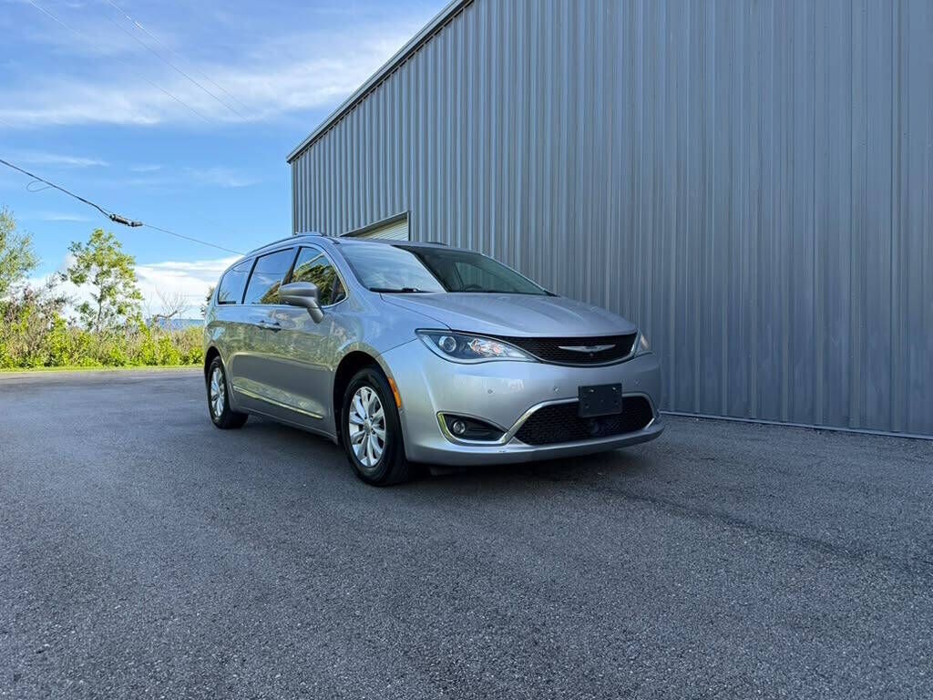 2018 CHRYSLER Pacifica