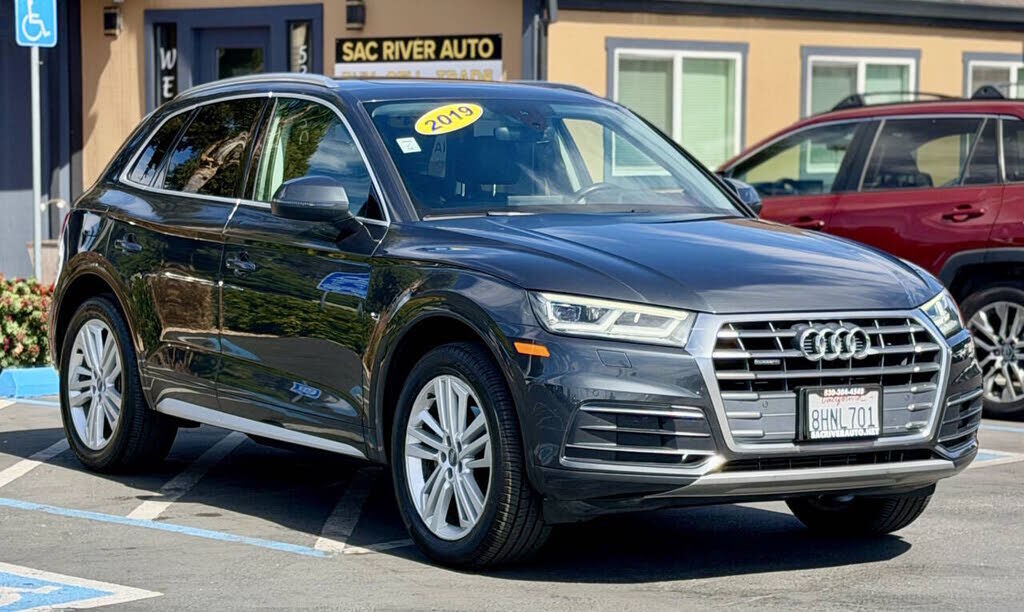 2019 AUDI Q5
