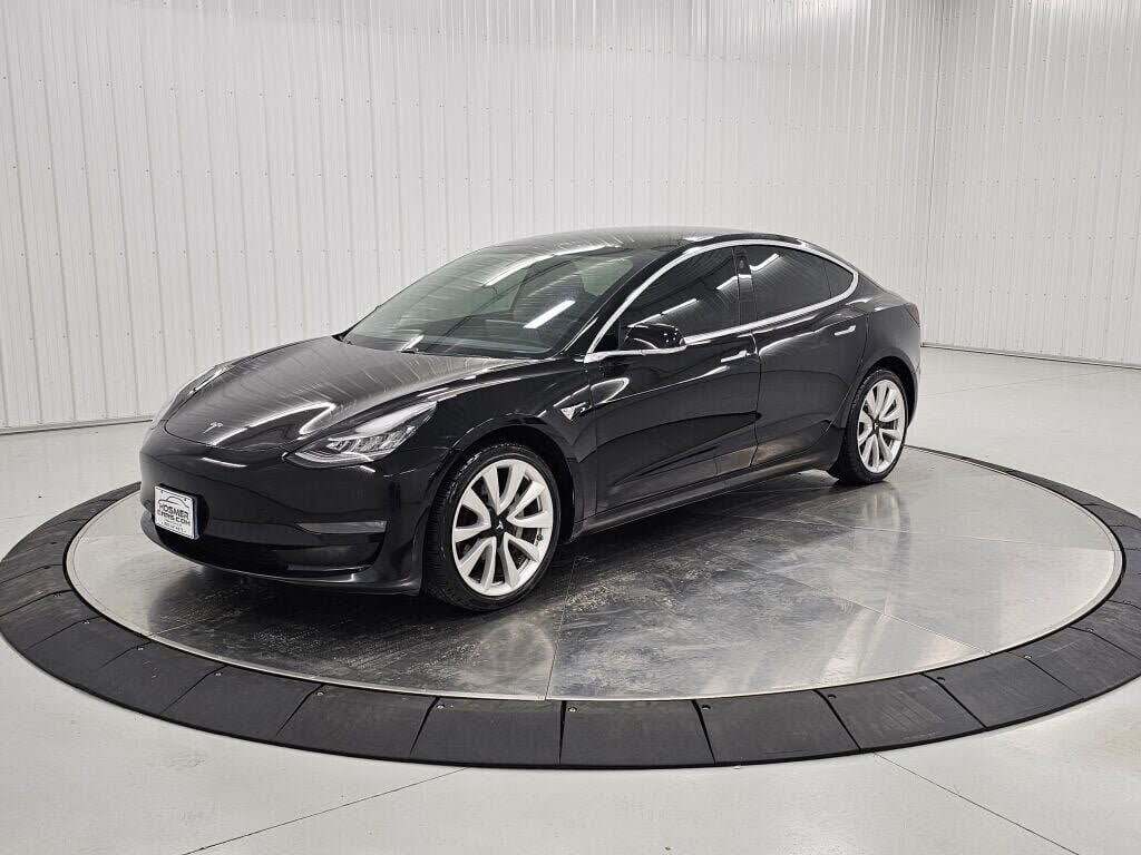 2019 TESLA Model 3